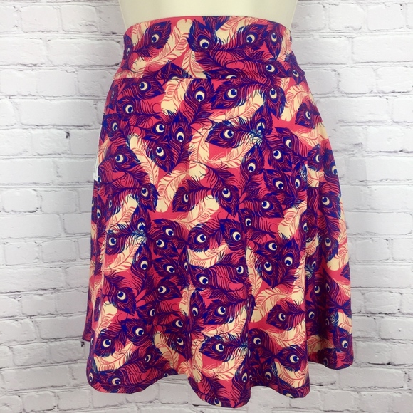 SOFT Feather print circle skirt in vibrant colors - Picture 5 of 8